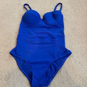 NWOT Tory Burch Lipsi One Piece Swimsuit